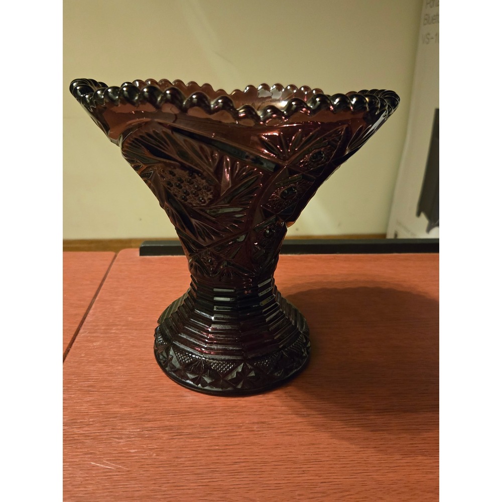 Vintage Amethyst Purple Carnival Glass Compote Scalloped Footed‎ Candy Dish Bowl